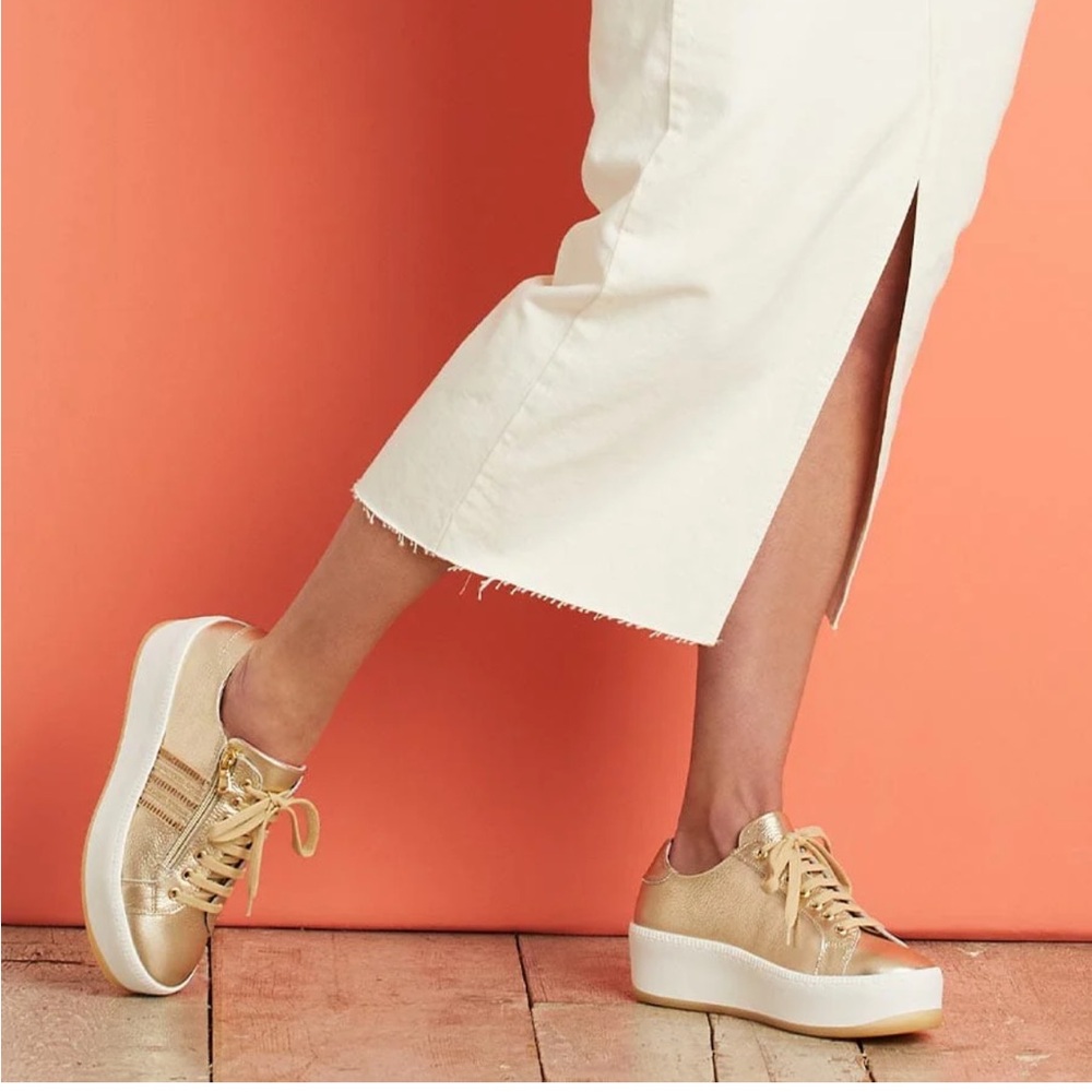 Sole Bliss Disco Gold Leather sneakers US 9 / EU 40